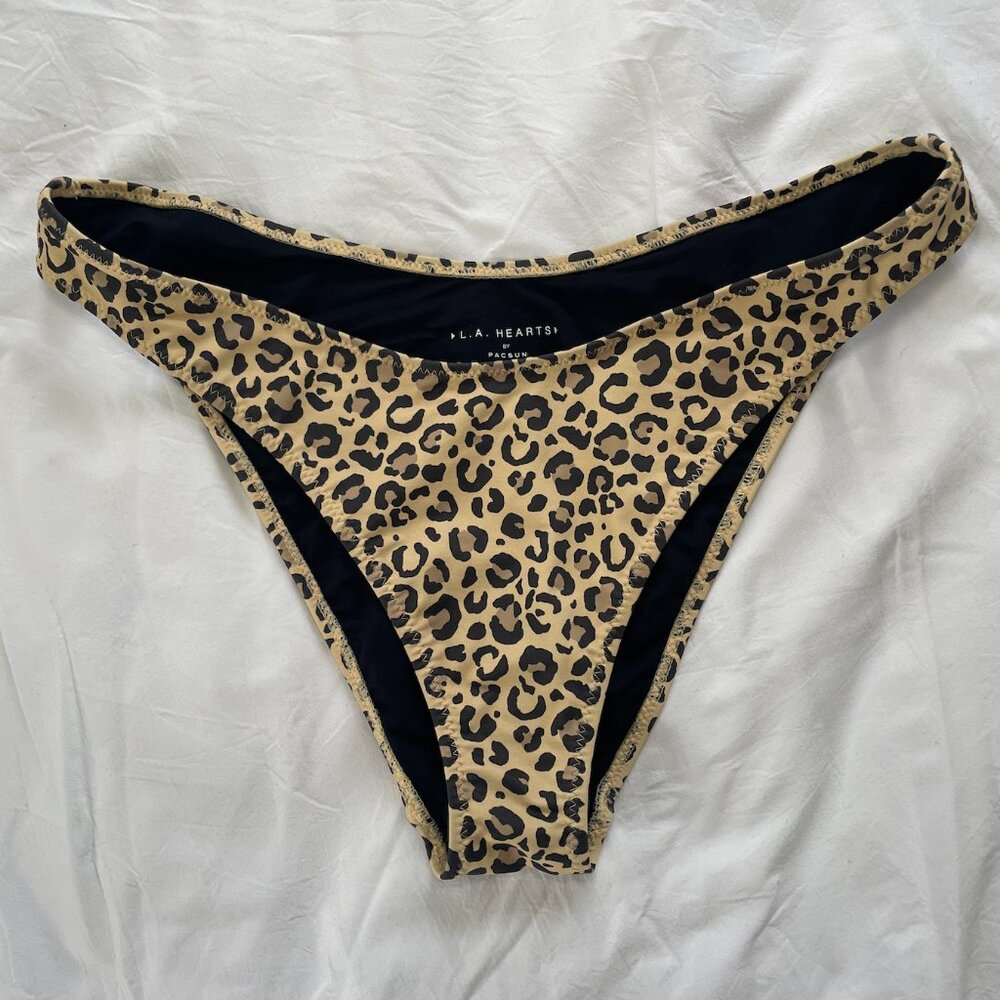 L.A. Hearts by PacSun Leopard Bikini Bottoms - Size M